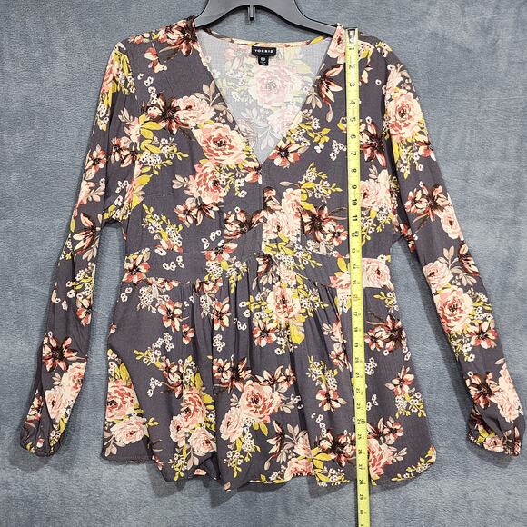Torrid Babydoll Rayon Crepe Top Torrid Size 00 Floral Gray Peasant Boho Artsy - Picture 7 of 9